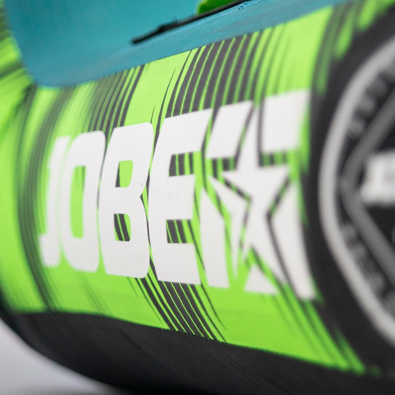 KICK FLIP TOWABLE 2P