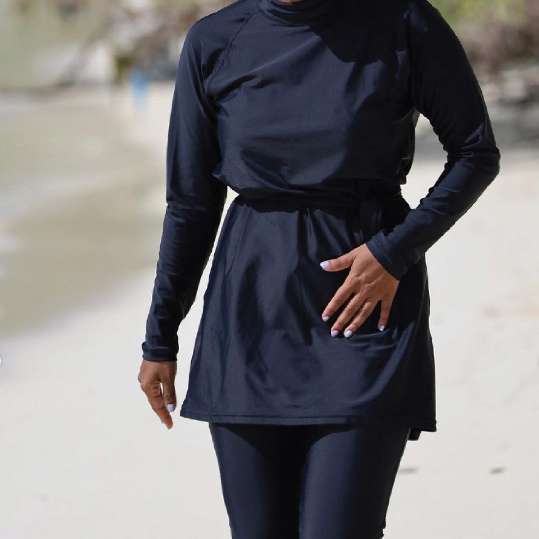 Modest Rash Guard w/Belt ‐ Black