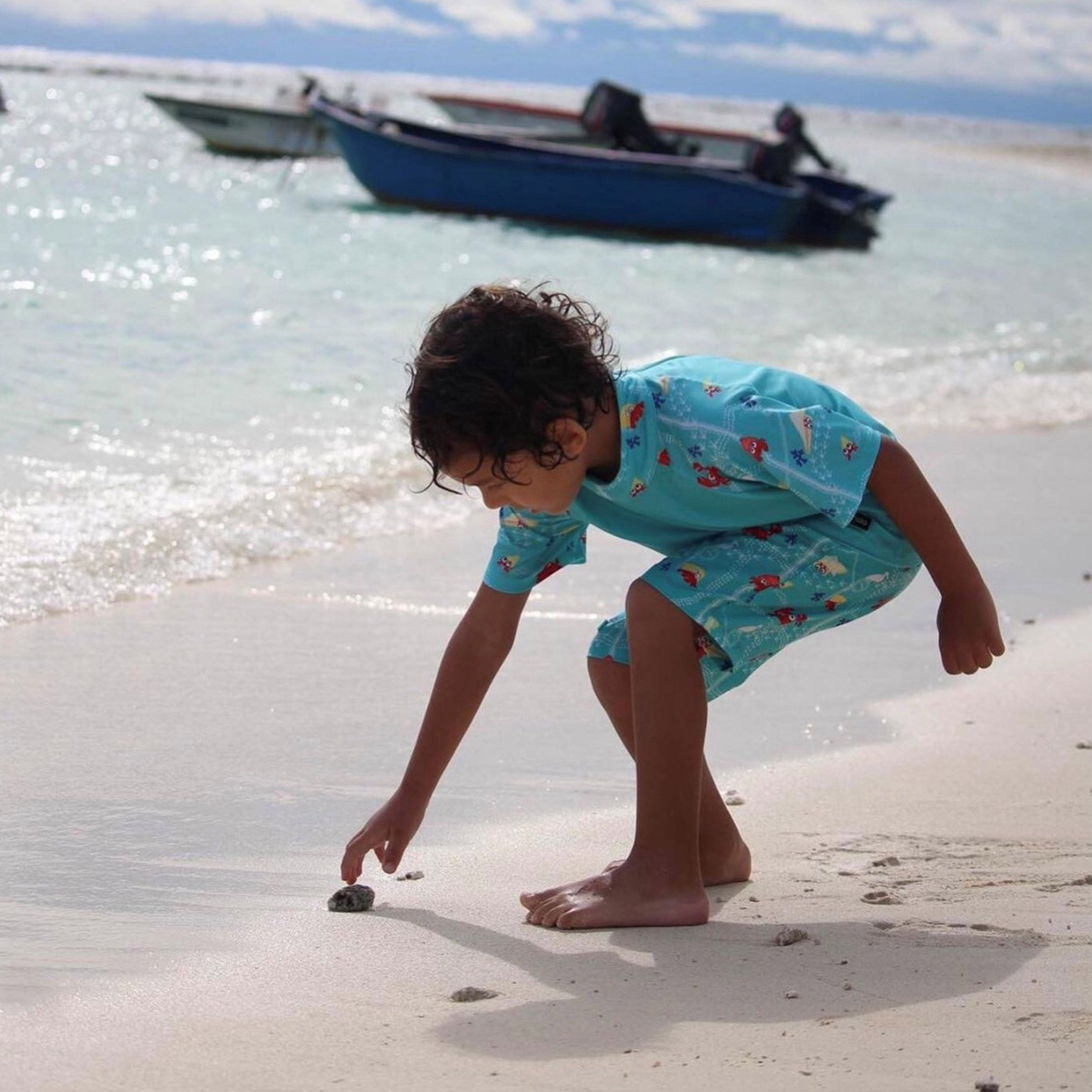 LANALA BOY BOARDSHORTS BARAVELI