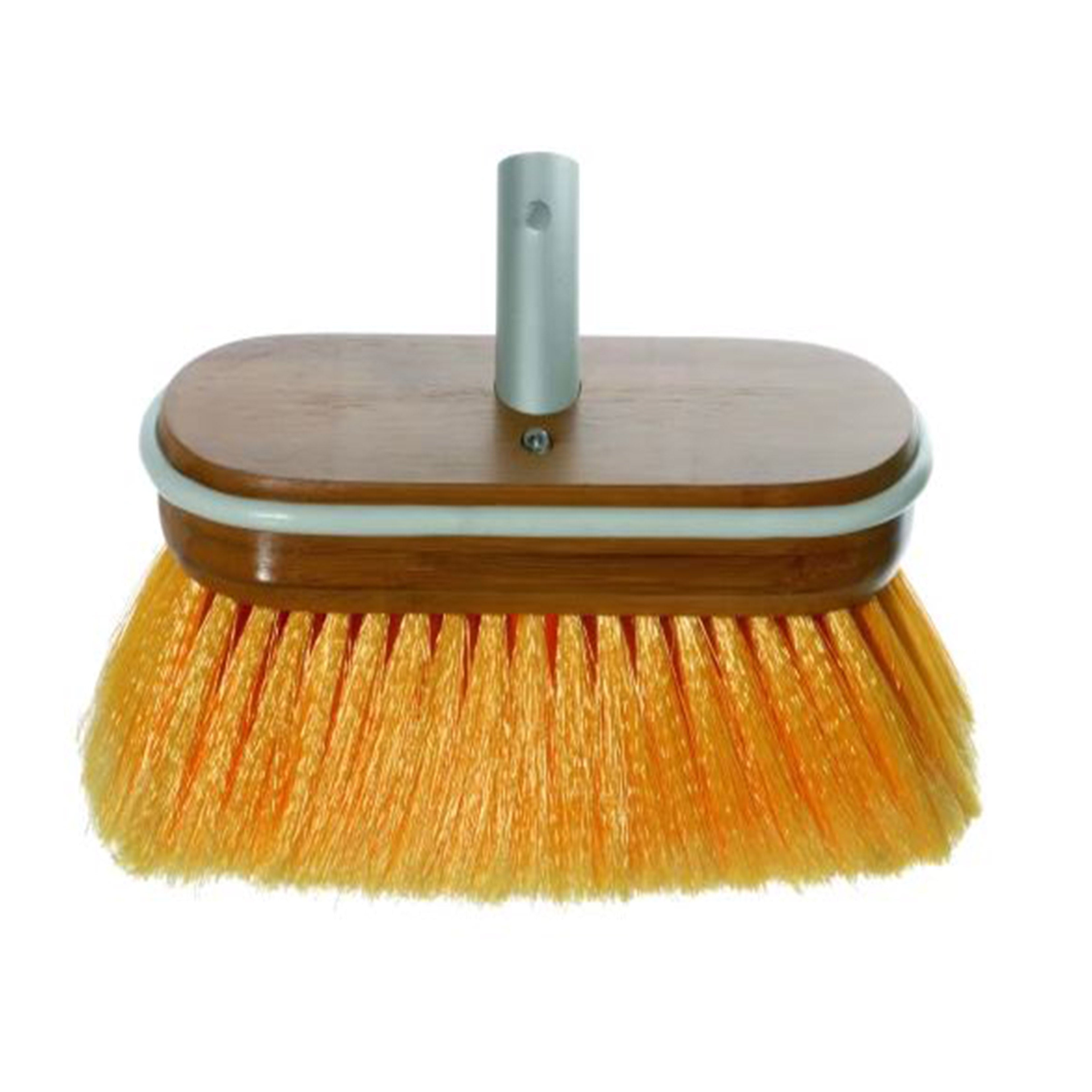 BRUSH DELUXE SOFTWITH WATER FLOW THROUGH